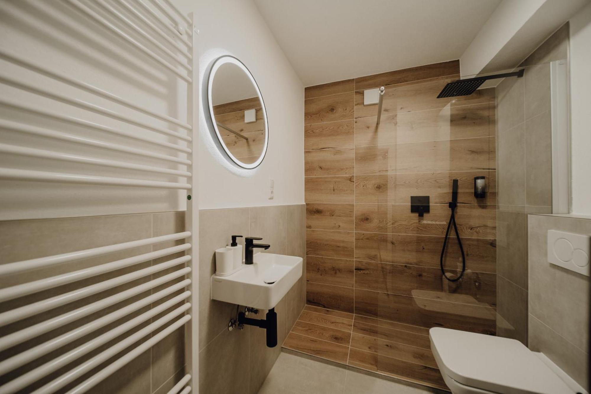 Coblenz Suites - Design Apartment City 科布倫茨 外观 照片